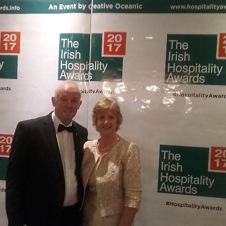 Rocksberry Bed & Breakfast Castlebar Exterior foto