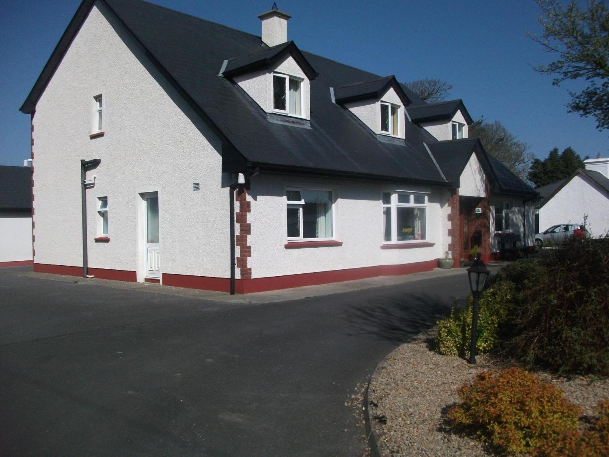 Rocksberry Bed & Breakfast Castlebar Exterior foto