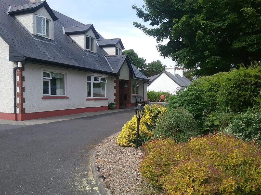Rocksberry Bed & Breakfast Castlebar Exterior foto