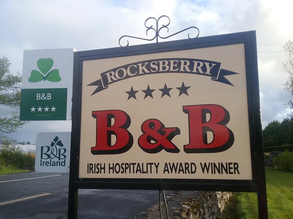 Rocksberry Bed & Breakfast Castlebar Exterior foto