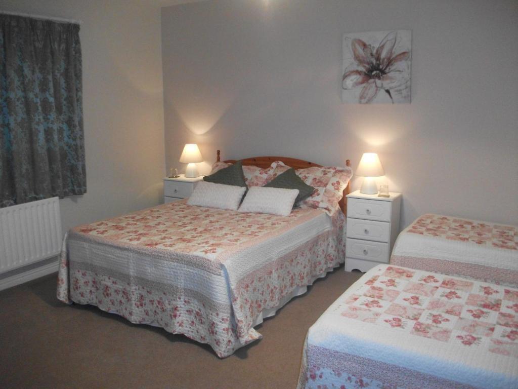 Rocksberry Bed & Breakfast Castlebar Exterior foto
