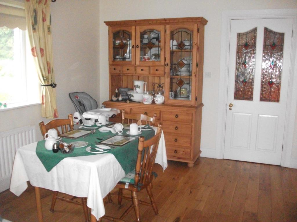 Rocksberry Bed & Breakfast Castlebar Exterior foto
