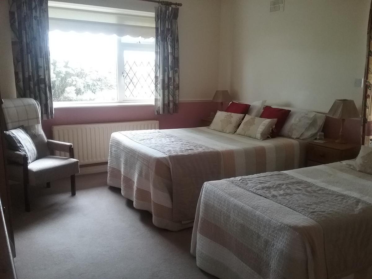 Rocksberry Bed & Breakfast Castlebar Exterior foto