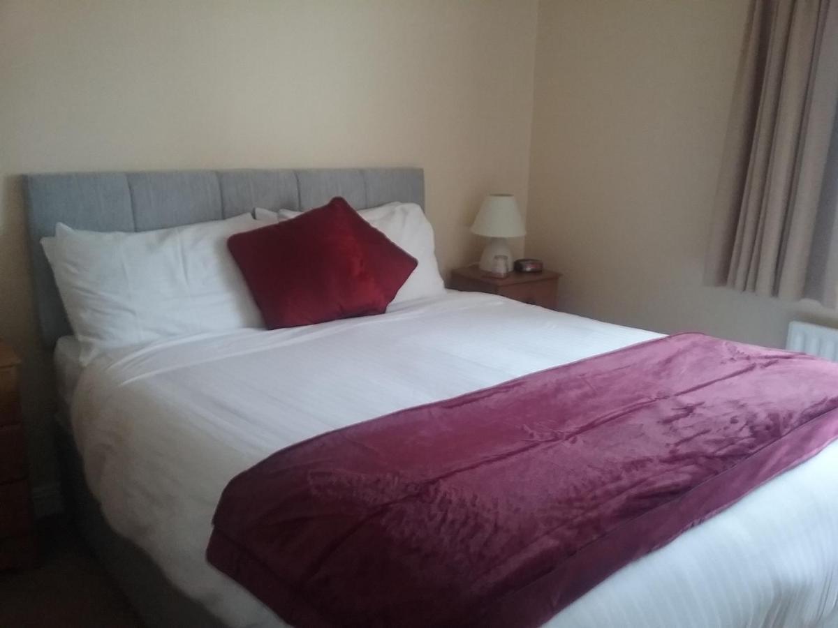 Rocksberry Bed & Breakfast Castlebar Exterior foto